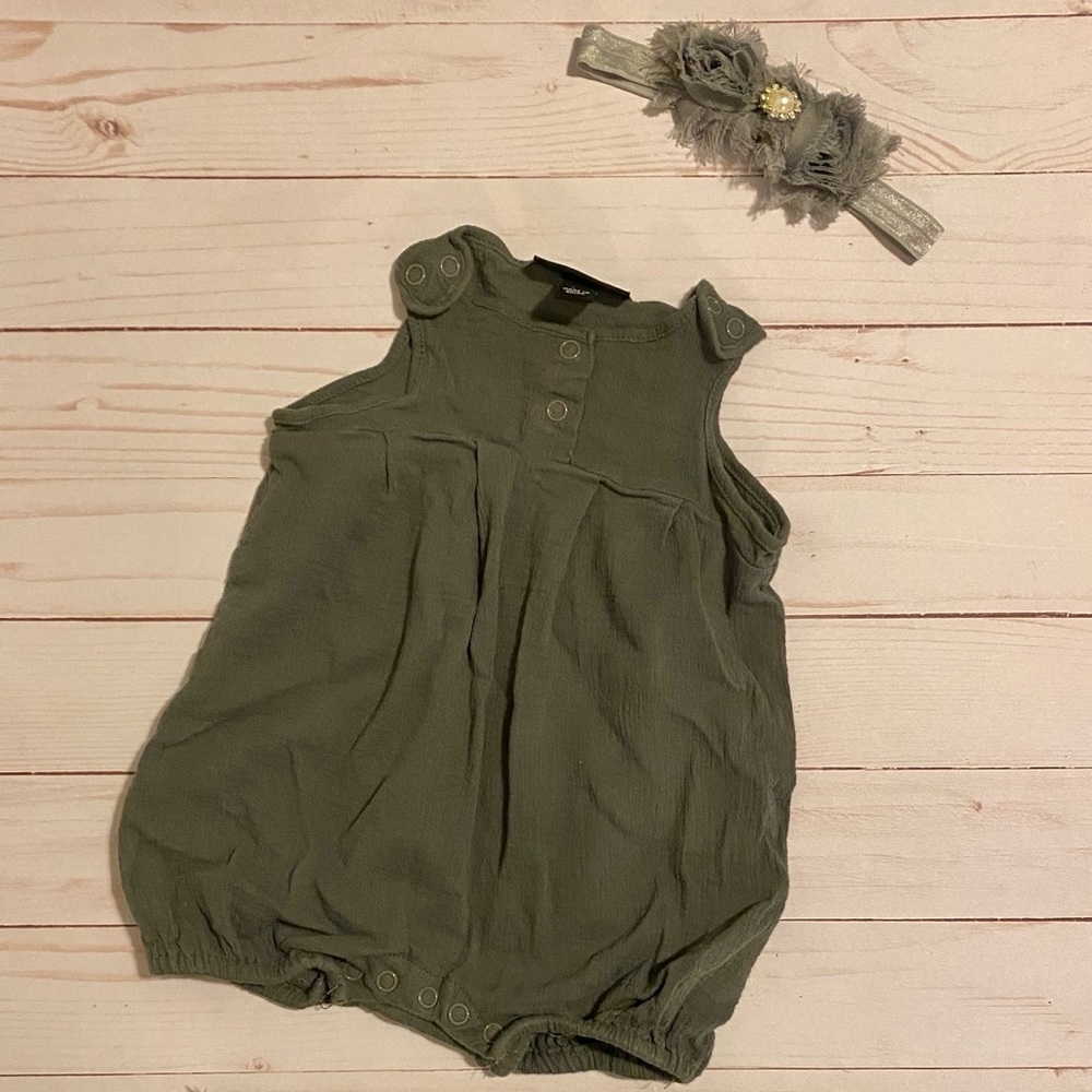 Victoria Beckham for Target Baby Romper Ensemble